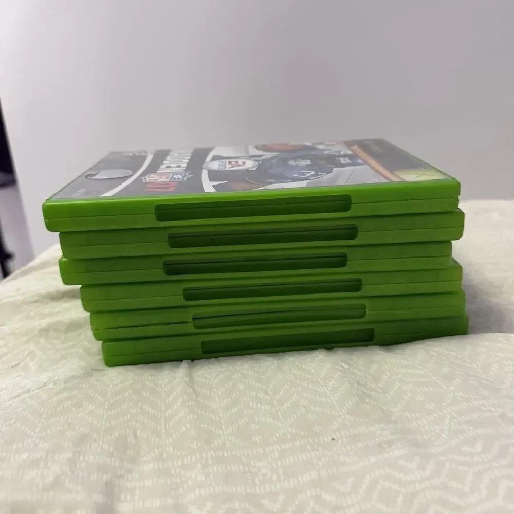 Original Microsoft Xbox Game Lot Bundle - 5 Games + Madden Case